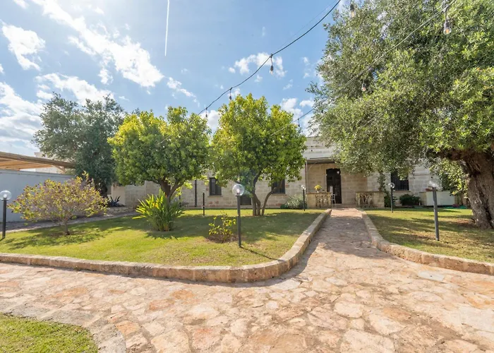 Dimora Tauro Bed & Breakfast 4*